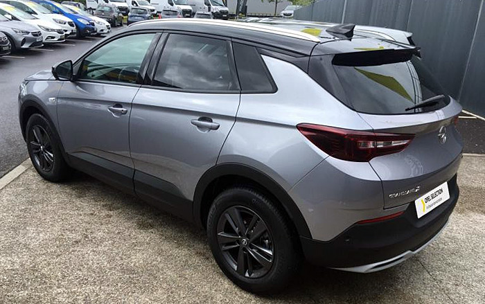 Les Opel séries spéciales.